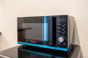 ReRent Rooms - 169 MEDAGLIE DORO GUESTHOUSE