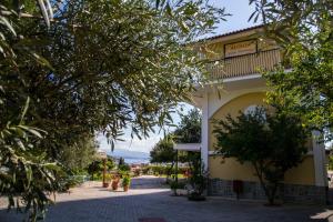 Alonia Studios & Maisonettes Argolida Greece