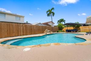 Heated Pool BBQ Spain Villa Near FIU