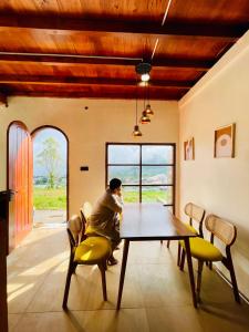 Arutala Villa 4-7 Lautan Awan