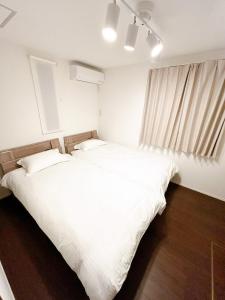 1-minute walk from JR Sakuranomiya Station in Miyakojima Ward, 4 minutes by train to Osaka Station, newly built house