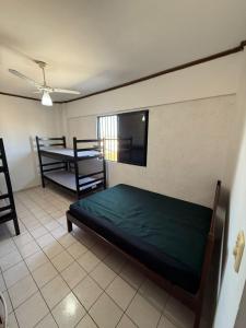 Apartamento à 2 quarteirões da praia