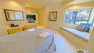 Mt Bachelor Village 331