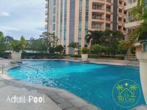 Modern 1 bedroom spacious apartment with Venice Grand Canal View