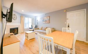 Disney Universal Family Resort # Pool # Gym