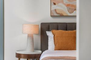 Luxury CBD Retreat Level 51 Views