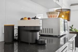 Cozy 1BR Rockingham Retreat Garden View