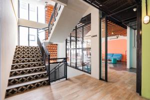 Sans Stay Caverna Gandaria City