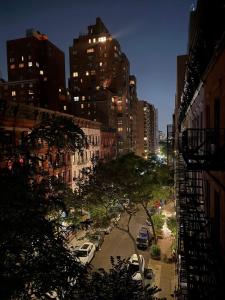 Elegant Upper East Side Studio Retreat Near Central Park and The Met