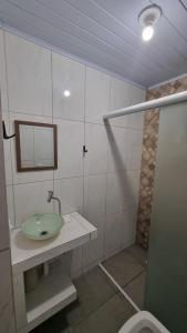 Sobradinho Riviera, 3 Quadras do Mar - COM AR CONDICIONADO no quarto