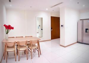 Vinhomes Central Park Sunflower apartment- Căn hộ dịch vụ cho thuê