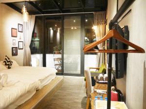 Suite Gia Đình Có Ban Công (Family Suite with Balcony)