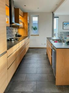 Modern Ski Lodge With Sauna By Lake Åre