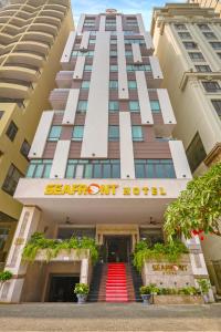 SeaFront Hotel DaNang