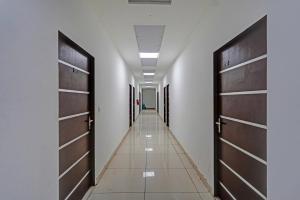 Super Hotel O Sector 110 Noida Formerly Luv Kush Tower Bhangel