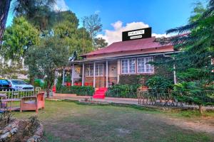 Midhill Cottage by Palette with Lawn, Shillong