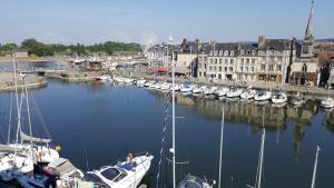 Maisons d'hotes Au Bois Normand : photos des chambres