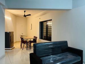 Nayana s City Budget Stay