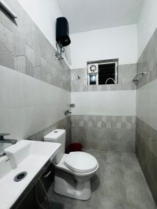 Nayana s City Budget Stay