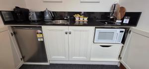 Sandstone Suites - In the heart of Port Fairy