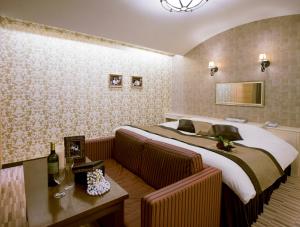 Kumamoto Hotel Christmas Forest Garden (Love Hotel)