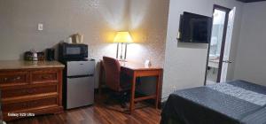 Sycamore Inn Chico University Area