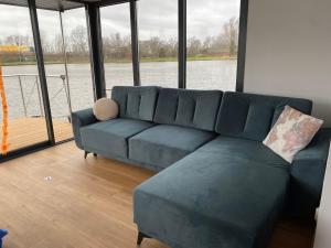 Houseboat Campi Uitgeest