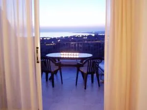 Kissonerga Sunset with Sea and Coastal Views Penthouse Apartment - Kissonerga