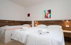 Nice Home In Pridraga