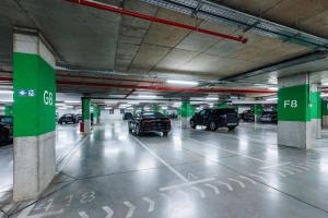 Waterfront Sky Charm with Terraces & Billiard