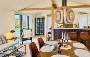 Lovely Home In Børkop With Wifi