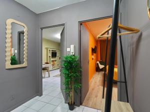 LHARMONIEUX - PRIVATE PARKING I CENTRE l EUROPEAN PARLIAMENT I NETFLIX - SPACIOUS & UNIQUE - LHARMONIEUX - PARKING PRIVÉ I CENTRE l PARLEMENT EUROPÉEN I NETFLIX - SPACIEUX & UNIQUE