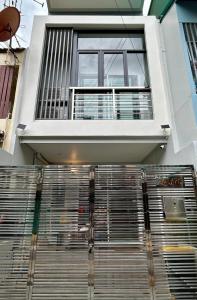 Cozy Nest Ladprao - 3BR Townhome 3min walk from MRT