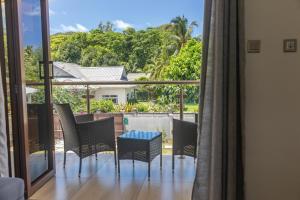 Yvons Tropical Villa