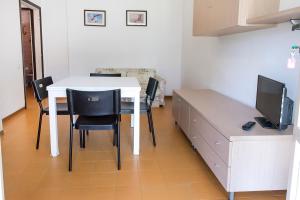 Trilocale con giardino vicino al mare