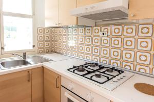 Trilocale con giardino vicino al mare