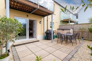Cottage Mews - 3 Bedroom Cottage - Tenby