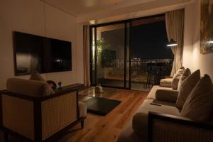 Căn hộ khách sạn 5 sao , View Hồ Tây , đỉnh cao