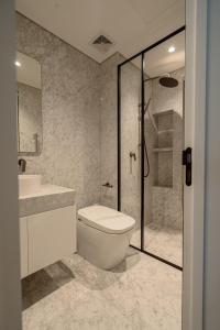 Căn hộ khách sạn 5 sao , View Hồ Tây , đỉnh cao