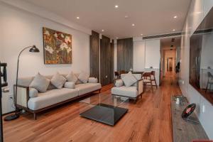 Căn hộ khách sạn 5 sao , View Hồ Tây , đỉnh cao