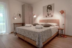 Villa Soul, Valbandon