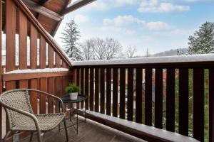 Atmospheric Apartment in Karpacz with Underground Parking by Noclegi Renters