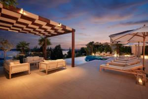 Luxury Villa Hvar Deluxe Palace 1 with heated pool, gym and sauna