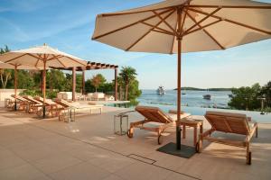 Luxury Villa Hvar Deluxe Palace 1 with heated pool, gym and sauna