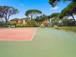 Pomme de Pin - Piscine, Tennis et Parking