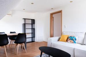 G-Living Louis-Hentges32 City & Work Apartment