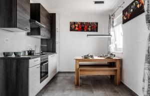 Luxurious Apartment In Vir With House Sea View