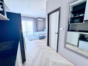 Title Legendary 7 floor Mountain View