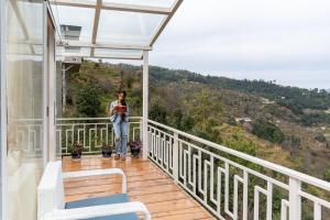 SaffronStays Prism Hill - Glass Suite