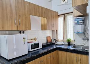 Aarohi Natures Retreat